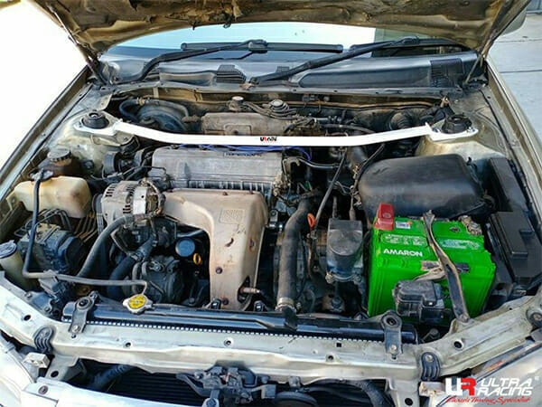 Toyota Camry - Front Strut Bar / Front Tower Bar / Front Upper Brace