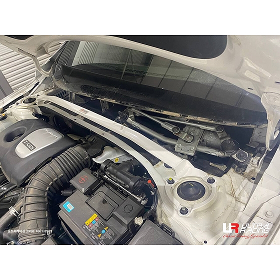Hyundai I30 - Front Strut Bar / Front Tower Bar / Front Upper Brace - Image 3