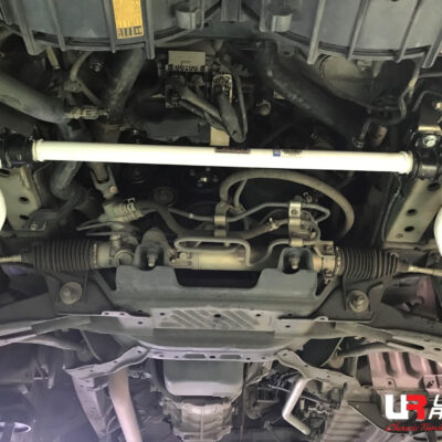 Toyota Hiace – Front Anti-Roll Bar / Front Sway Bar / Front Stabilizer Bar